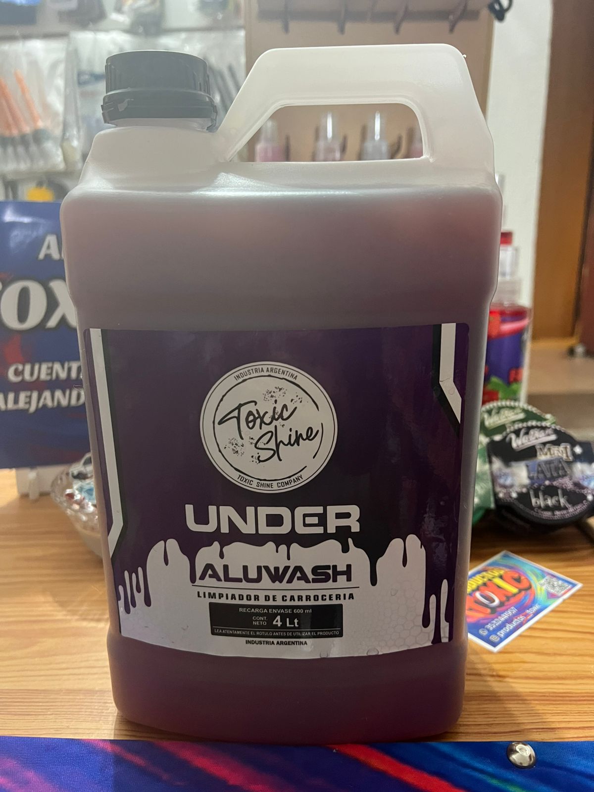 ALUWASH – BIDÓN 4 LITROS- TOXIC SHINE