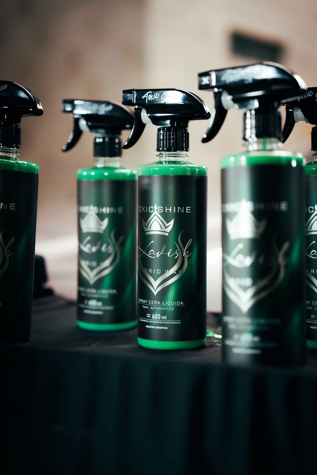 Lavish Hybrid Wax – Cera Híbrida con Silicio (SiO₂)